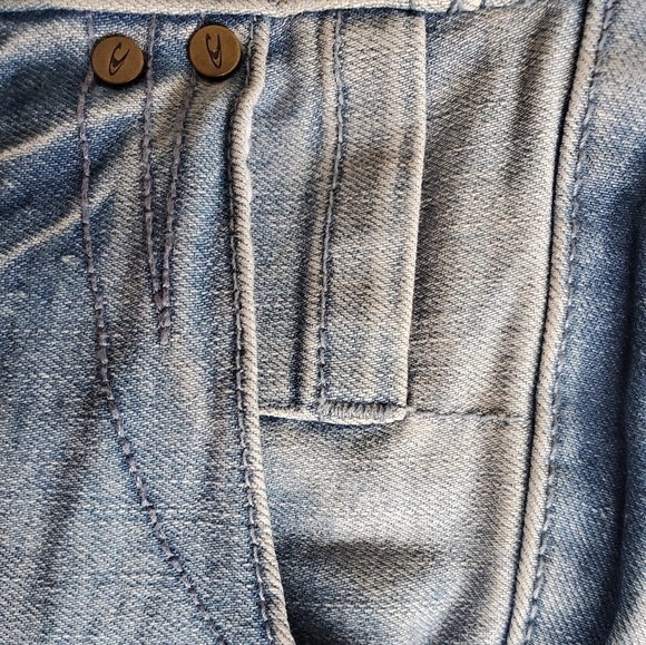 O Neill shorts - Picture 6 of 9